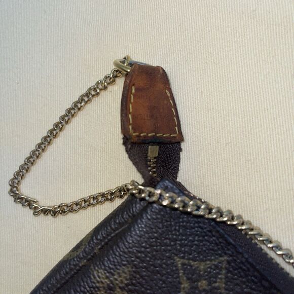 LOUIS VUITTON Pochette Accessories Mini Bag Monogram Purse Brown Authentic - Picture 9 of 15